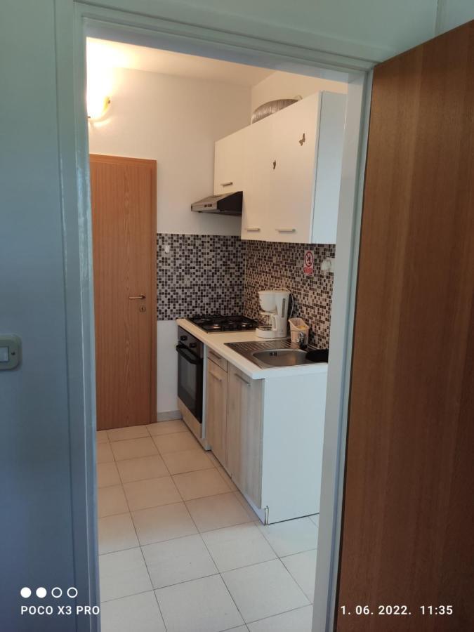 Apartmani Bruna Bilice Vrulje  Exteriér fotografie